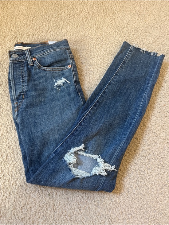 Levi's Denim - Levi's Wedgie Skinny Jeans Women's Medium washed Blue Distressed Size 27